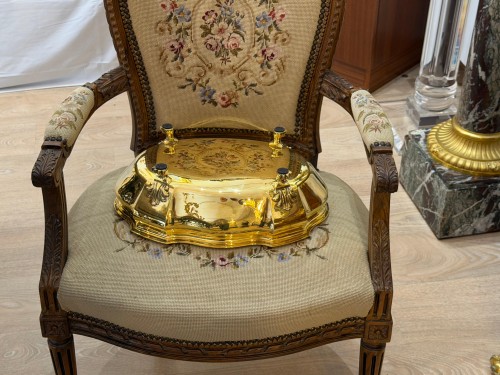  - André AUCOC - Centre de table en vermeil, argent massif doré