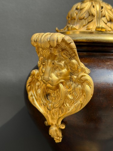 Paire de cassolettes néoclassiques en bronze patiné et bronze doré – XIXe siècle - Empire