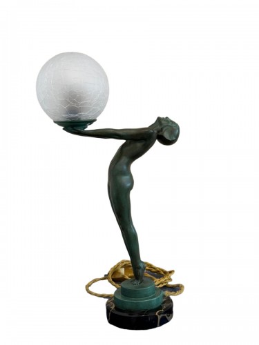 Lampe Art Déco Nu Debout avec Globe Lumina par Max le Verrier