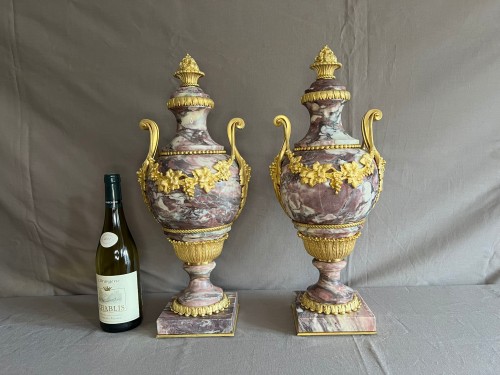 Objet de décoration Cassolettes, coupe et vase - Paire de cassolettes fin XIXe en marbre Brèche de Violette et bronze doré