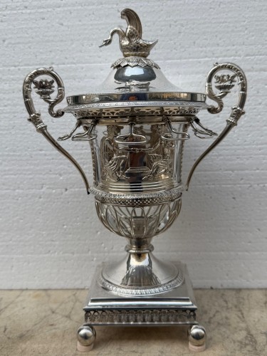 silverware & tableware  - Silver and vermeil preserve dish, Restoration period