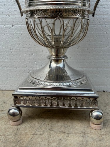 Restauration - Charles X - Silver and vermeil preserve dish, Restoration period
