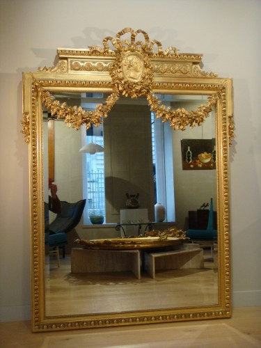 Grand miroir doré à profil de femme - Époque Second Empire - Miroirs, Trumeaux Style Napoléon III