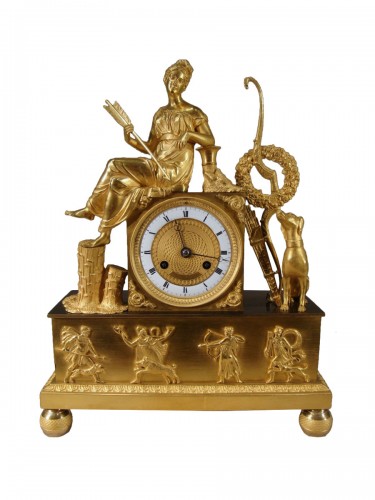 Diane Chasseresse, Pendule en Bronze d’époque Restauration