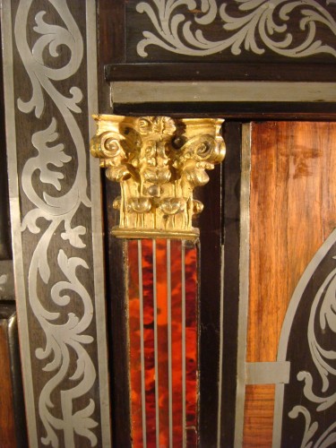 Antiquités - Louis XIV architectural cabinet in ebony and blackened wood with pewter inlay