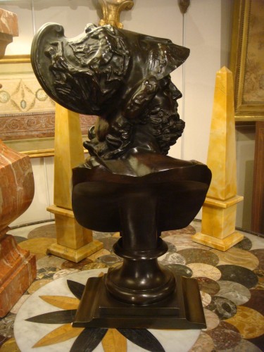 XIXe siècle - Buste en bronze à l'Antique représentant Ajax