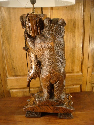Lampe en bois sculpté représentant un Ours - Antiquaires Balzeau & Brion