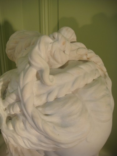 Antiquités - Buste en marbre , 1ere moitié du XIXe Siècle