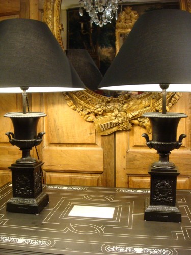 Paire de lampes Vases Médicis Epoque Louis Philippe - Luminaires Style Louis-Philippe