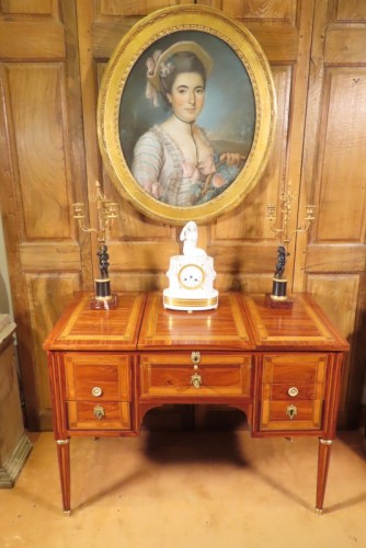 Coiffeuse de Dame en marqueterie Estampillée de Lardin - Mobilier Style Louis XVI