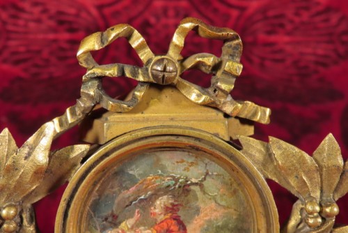 Miniature peinte de deux amours scene grivoise  fin XVIIIe - Antiquaires Balzeau & Brion