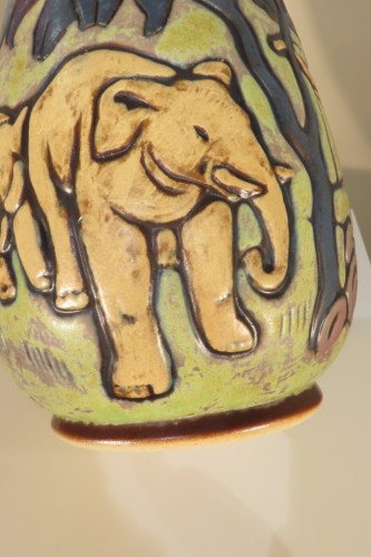 Mougin Nancy, André Legrand (1902-1947) Vase aux éléphants - Antiquaires Balzeau & Brion