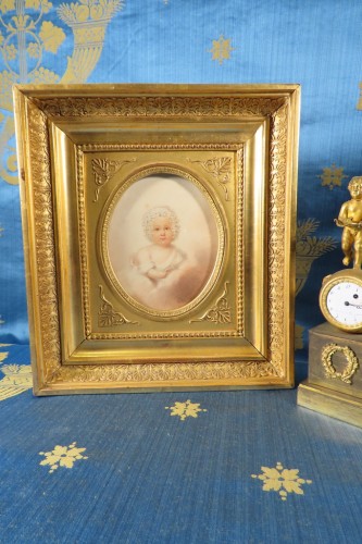 pOrTrAiT eN mInIaTuRe DeSsIn D’Un JeUnE eNfAnT e.w ThOmSoN - Epoque Restauration - Tableaux et dessins Style Restauration - Charles X