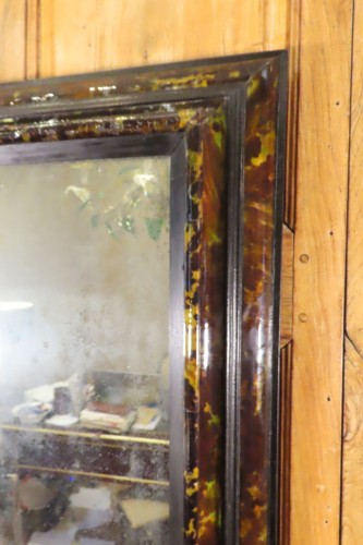 Early 18th century mirror with tortoiseshell moldings - Mirrors, Trumeau Style French Regence