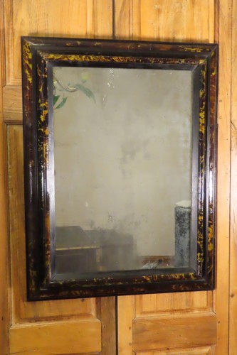 Early 18th century mirror with tortoiseshell moldings - French Regence