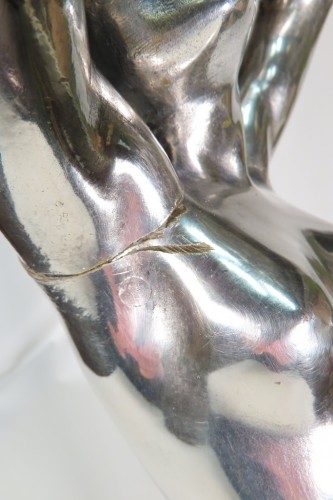 XXe siècle - Femme nue en bronze argenté signé A. Calendi