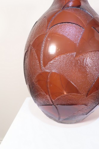 Verrerie, Cristallerie  - Grand Vase en pate de verre aux fleurs stylisées - Degué Art Déco