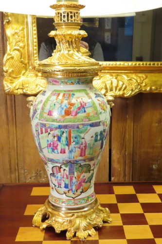  Lampe en porcelaine de Chine - Luminaires Style Napoléon III