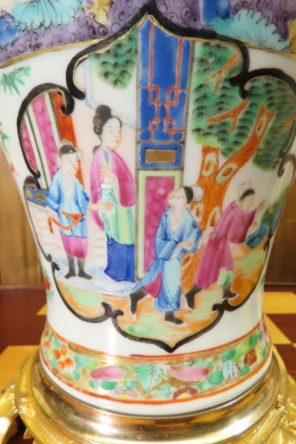  Lampe en porcelaine de Chine - Antiquaires Balzeau & Brion
