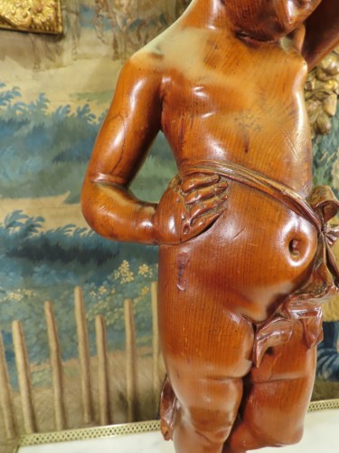 Paire de lampes aux amours en bois sculpté, Italie  fin XIXe siècle - Antiquaires Balzeau & Brion