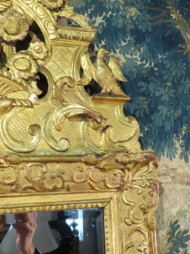 Grand miroir Régence en bois sculpté et doré - Miroirs, Trumeaux Style Régence