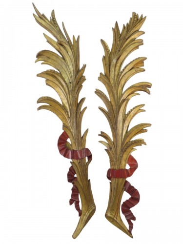 Gerbes de blé en bois sculpté doré et laqué du 18e siècle
