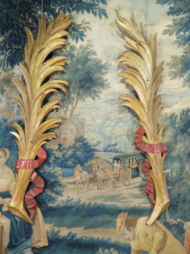  - Gerbes de blé en bois sculpté doré et laqué du 18e siècle
