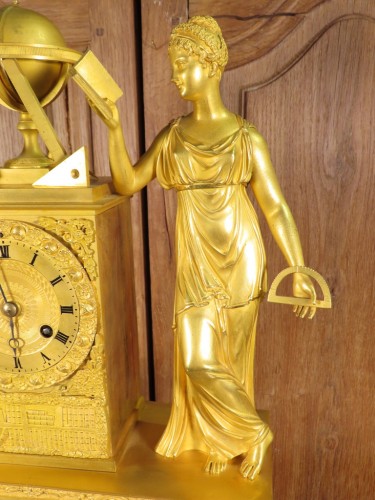 Horlogerie Pendule - Pendule en bronze doré allégorie des sciences astronomie