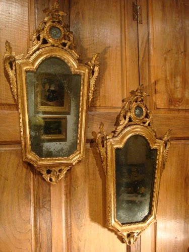 Paire de miroirs en bois doré Italie époque début XIXe