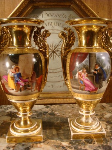 Paire de vases en porcelaine époque Restauration