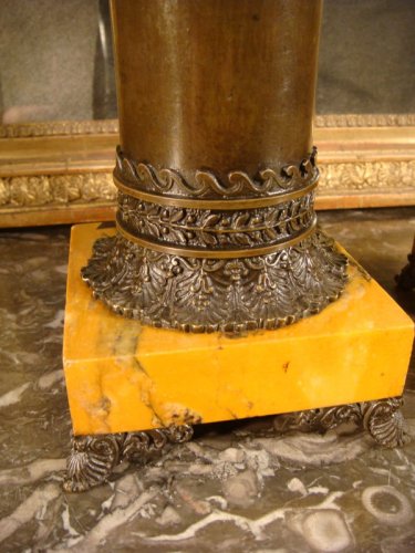 Objet de décoration Cassolettes, coupe et vase - Paire de coupes cornets en bronze et marbre époque Restauration