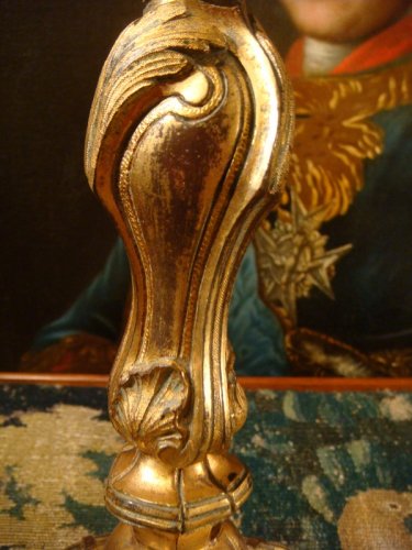 Antiquités - Paire de flambeaux en bronze doré du début XIXe siècle