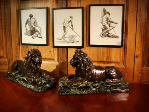 Paire de grands Lions en bronze, époque Napoléon III - Antiquaires Balzeau & Brion