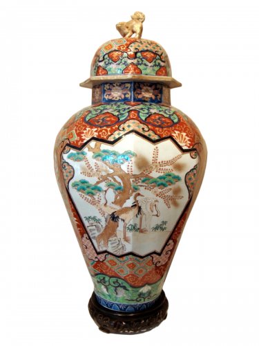 Grande potiche en porcelaine Imari époque XIXe