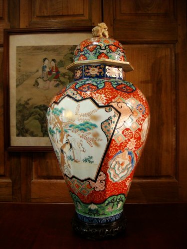 Grande potiche en porcelaine Imari époque XIXe - Céramiques, Porcelaines Style 