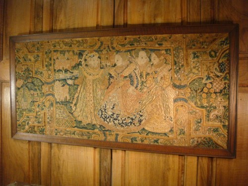 Bandeau de tapisserie Courtine, Angleterre  fin XVIe début XVIIe siècle - Antiquaires Balzeau & Brion