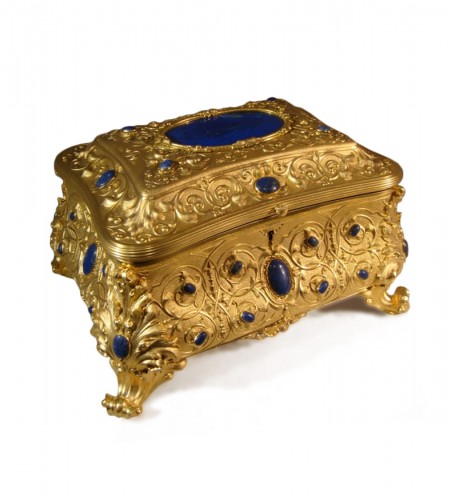 Coffret en Bronze doré et lapis-lazuli époque XIXe Siècle