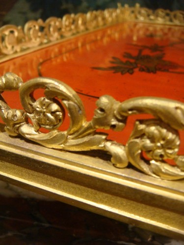 XIXe siècle - Paire de Surtouts de table en laque et bronze doré