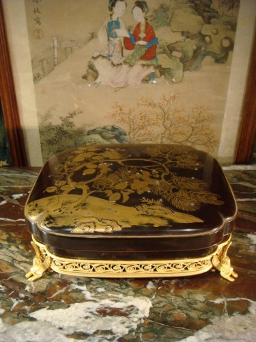 XIXe siècle - Coffret en Laque à monture de bronze doré - Epoque Second Empire