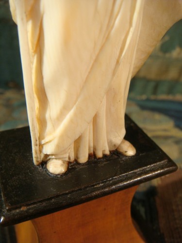 Antiquités - Sculpture représentant Jacques de Zébédée - Epoque XVIIIe