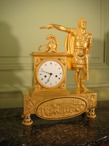 Horlogerie Pendule - Pendule en bronze doré Louis XIV en Empereur - Epoque 1 er Empire