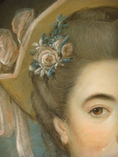 Antiquités - Jeune femme au panier - Grand Pastel d'époque Louis XVI