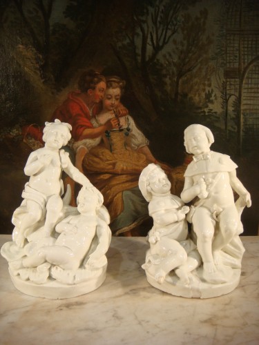 Paire de sujets en porcelaine tendre de Chantilly - Céramiques, Porcelaines Style Transition