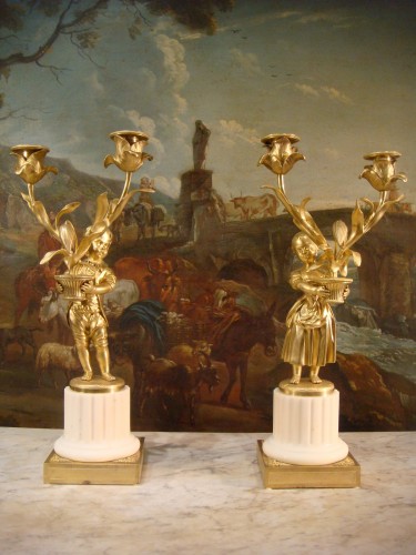 Paire de candélabres aux enfants en bronze doré - Epoque XIXe - Luminaires Style Restauration - Charles X
