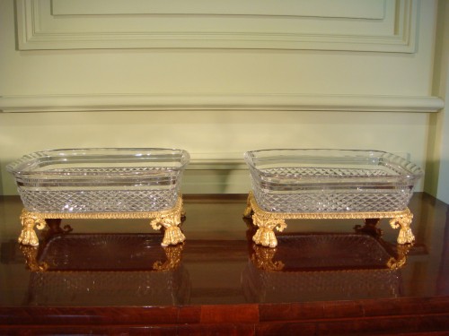 Verrerie, Cristallerie  - Paire de coupes de table en cristal et bronze doré