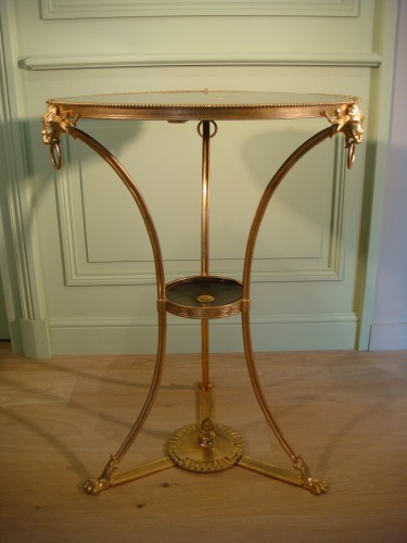 Antiquités - Table guéridon en bronze doré et marqueterie de marbre