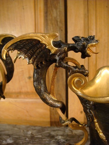 Antiquités - Pair of Hanaps with winged dragons in bronze