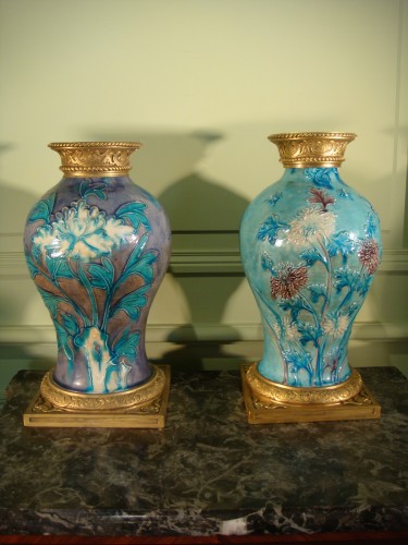 Two glazed stoneware baluster vases - Ming period - Porcelain & Faience Style 