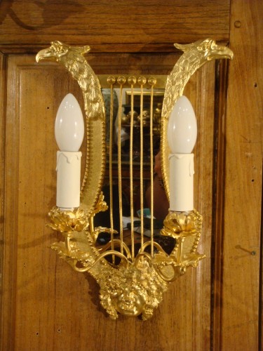 XIXe siècle - Paire d'appliques lyre à tête de Bacchus