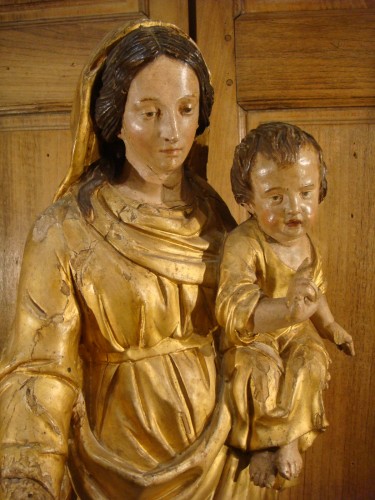 Vierge à l'Enfant en bois sculpté et doré - Epoque XIIIe - Sculpture Style Louis XV